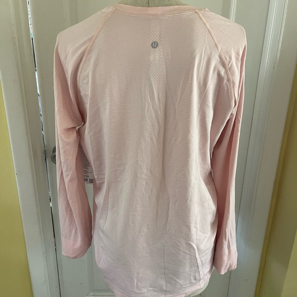 NWT Lululemon Pink Swiftly Tech Long Sleeve 2.0 - Size 16 - Picture 2 of 4